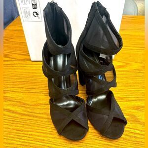 Elegant Black Strappy Heels